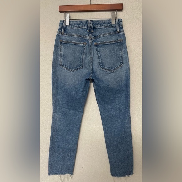 Good American Blue Straight Leg Jeans - Picture 7 of 9